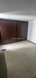 Apartamento de 3 alcobas en arriendo en El Poblado, Medellín, 67 m² · foto 11 de 13
