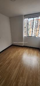 Apartamento de 3 alcobas en arriendo en El Poblado, Medellín, 67 m² · foto 6 de 12