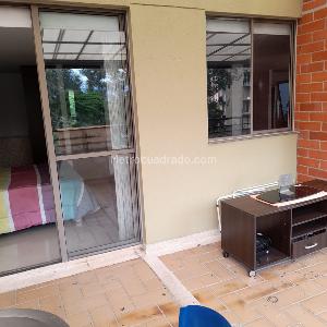 Apartaestudio en venta en El Poblado, Medellín, 98 m² · foto 10 de 20