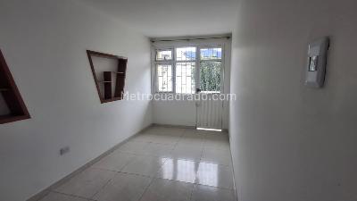 Casa en arriendo en Santa Isabel, Bogotá · foto 4 de 20