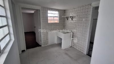 Casa en arriendo en Santa Isabel, Bogotá · foto 18 de 20