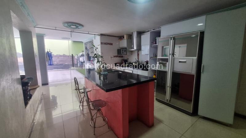 Casa en Arriendo, Laureles, Medellín - Widok 3