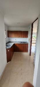 Apartamento de 2 alcobas en arriendo en Patio Bonito, Medellín, 85 m² · foto 2 de 12