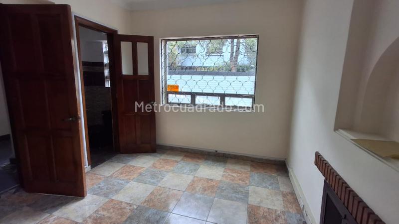 Casa – Bogotá D.C., UPZ Teusaquillo, Localidad Teusaquillo - Más