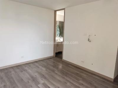 Apartamento de 3 alcobas en venta en Ceipa, Sabaneta, 104 m² · foto 12 de 20