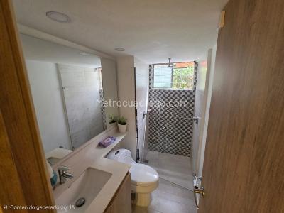 Apartamento de 3 alcobas en venta en Belen Loma De Los Bernal, Medellín, 139 m² · foto 7 de 20