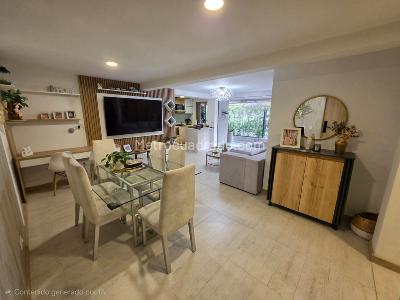 Apartamento de 3 alcobas en venta en Belen Loma De Los Bernal, Medellín, 139 m² · foto 19 de 20
