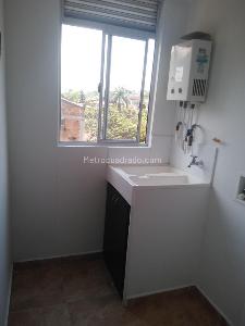 Apartamento de 3 alcobas en venta en Cabañas, Bello, 65 m² · foto 12 de 20