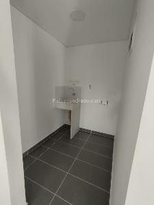Apartamento de 2 alcobas en arriendo en San Diego, Medellín, 66 m² · foto 12 de 12
