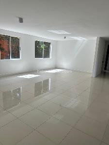 Apartamento en venta en El Poblado, Medellín · foto 2 de 20