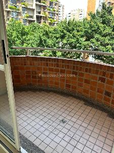 Apartamento en venta en El Poblado, Medellín · foto 7 de 20