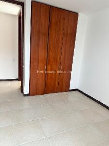 Apartamento de 3 alcobas en venta en El Poblado, Medellín, 89 m² · foto 6 de 17