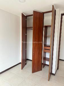 Apartamento de 3 alcobas en venta en El Poblado, Medellín, 89 m² · foto 7 de 17