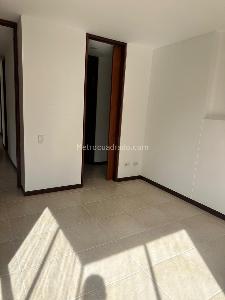 Apartamento de 3 alcobas en venta en El Poblado, Medellín, 89 m² · foto 8 de 17