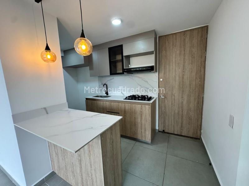 2BR Apartment in San Antonio (55 m²)