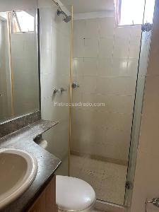 Apartamento de 3 alcobas en venta en La Almeria, Medellín, 83 m² · foto 15 de 20