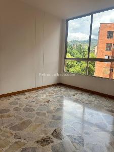 Apartamento de 3 alcobas en venta en La Almeria, Medellín, 83 m² · foto 20 de 20