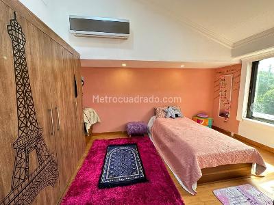 Casa de 4 alcobas en venta en Cumbres, Envigado, 238 m² · foto 5 de 19
