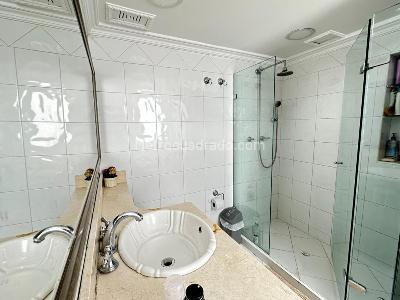 Casa de 4 alcobas en venta en Cumbres, Envigado, 238 m² · foto 12 de 19