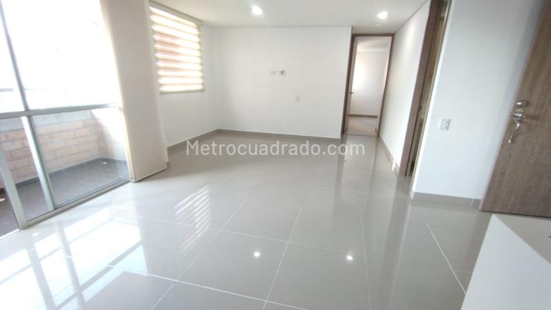 2BR Apartment in La Ferreria (60 m²) - 3