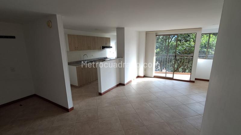 Apartamento en Arriendo, Loma Del Escobero, Envigado