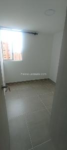 Apartamento de 3 alcobas en venta en Robledo, Medellín, 46 m² · foto 6 de 15