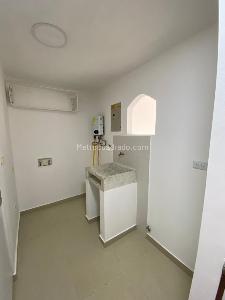 Apartamento de 2 alcobas en venta en El Poblado, Medellín, 68 m² · foto 9 de 20