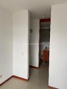 Apartamento de 2 alcobas en venta en El Poblado, Medellín, 68 m² · foto 11 de 20