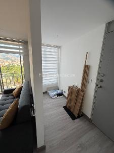 Apartaestudio en venta en El Velodromo, Medellín, 39 m² · foto 8 de 10