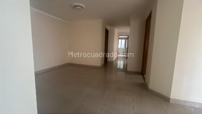 Apartamento de 2 alcobas en arriendo en Chico Norte, Bogotá, 72 m² · foto 2 de 20