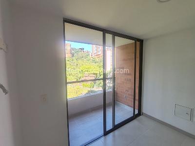 Apartamento de 3 alcobas en arriendo en Las Lomitas, Sabaneta, 70 m² · foto 5 de 16