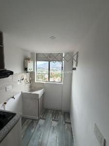 Apartamento de 3 alcobas en arriendo en Rodeo Alto, Medellín, 68 m² · foto 10 de 13