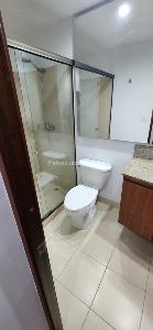 Apartamento de 3 alcobas en arriendo en El Poblado, Medellín, 106 m² · foto 13 de 14
