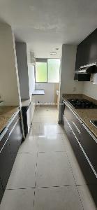 Apartamento de 3 alcobas en arriendo en El Poblado, Medellín, 106 m² · foto 2 de 14