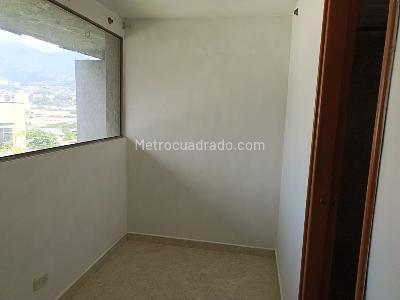 Apartamento de 4 alcobas en venta en Altos De Mayorca, Sabaneta, 72 m² · foto 7 de 20