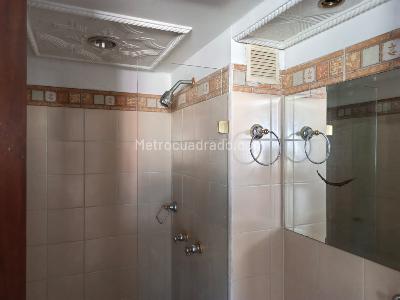 Apartamento de 4 alcobas en venta en Altos De Mayorca, Sabaneta, 72 m² · foto 11 de 20