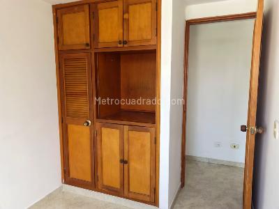 Apartamento de 4 alcobas en venta en Altos De Mayorca, Sabaneta, 72 m² · foto 12 de 20
