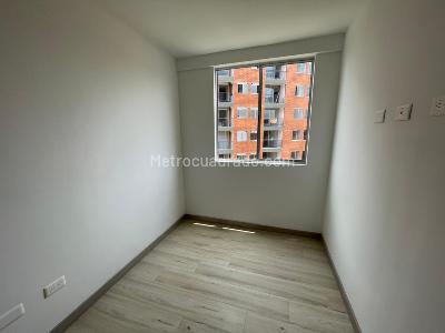 Apartamento de 3 alcobas en arriendo en Santa Ana, Rionegro, 67 m² · foto 9 de 14