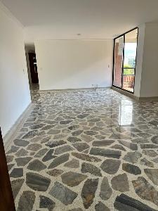 Apartamento de 3 alcobas en venta en Altos Del Poblado, Medellín, 138 m² · foto 5 de 20