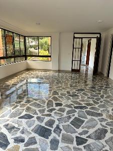 Apartamento de 3 alcobas en venta en Altos Del Poblado, Medellín, 138 m² · foto 6 de 20