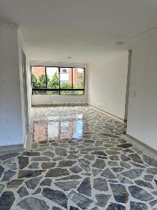 Apartamento de 3 alcobas en venta en Altos Del Poblado, Medellín, 138 m² · foto 15 de 20