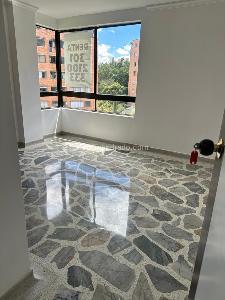 Apartamento de 3 alcobas en venta en Altos Del Poblado, Medellín, 138 m² · foto 16 de 20