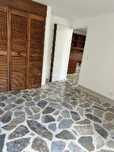 Apartamento de 3 alcobas en venta en Altos Del Poblado, Medellín, 138 m² · foto 20 de 20