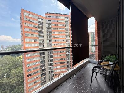 Apartamento en venta en Altos Del Poblado, Medellín · foto 3 de 20