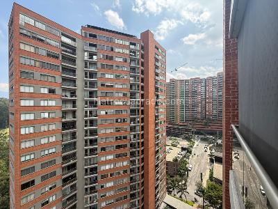 Apartamento en venta en Altos Del Poblado, Medellín · foto 19 de 20