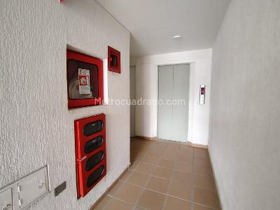 Apartamento de 2 alcobas en venta en Ciudad Melendez, Cali, 56 m² · foto 18 de 20