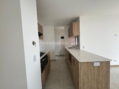 Apartamento de 2 alcobas en arriendo en Santa Ana, Rionegro, 66 m² · foto 2 de 14