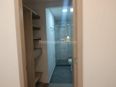 Apartamento en arriendo en Rincon Santo, Bello · foto 15 de 20
