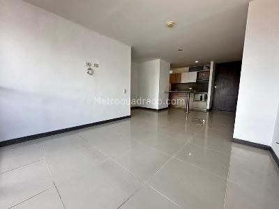 Apartamento de 3 alcobas en arriendo en Parque Principal, Sabaneta, 75 m² · foto 7 de 19