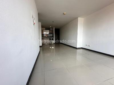 Apartamento de 3 alcobas en arriendo en Parque Principal, Sabaneta, 75 m² · foto 9 de 19